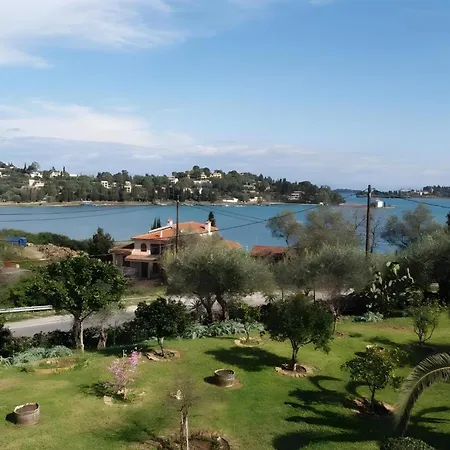 Athineos Kommeno (Corfu)
