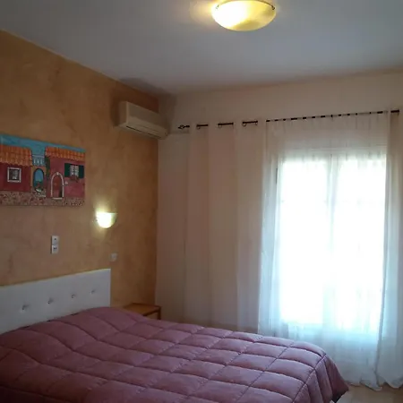 Athineos شقة كومينو