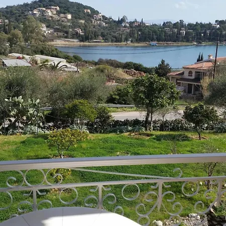 Athineos Apartmán